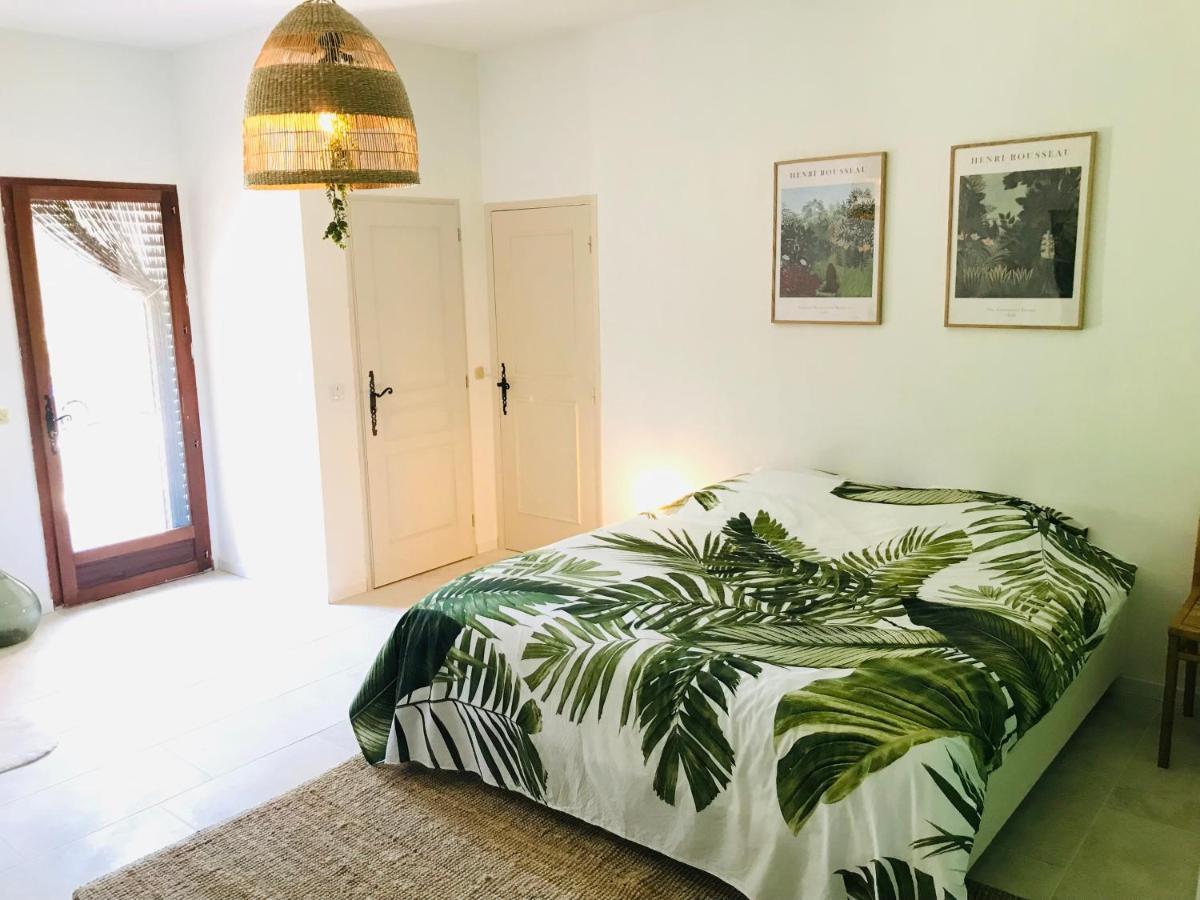 Les Bosquets Bed & Breakfast Lorgues Exterior foto
